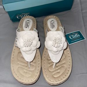 Cliffs White Sandals - Size 8 - New!